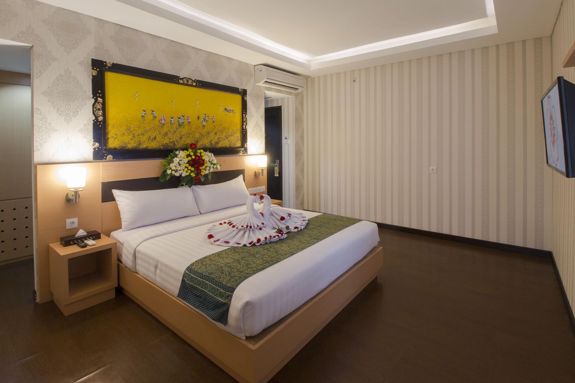 Grand Puri Saron Yogyakarta Hotel Eksteriør billede
