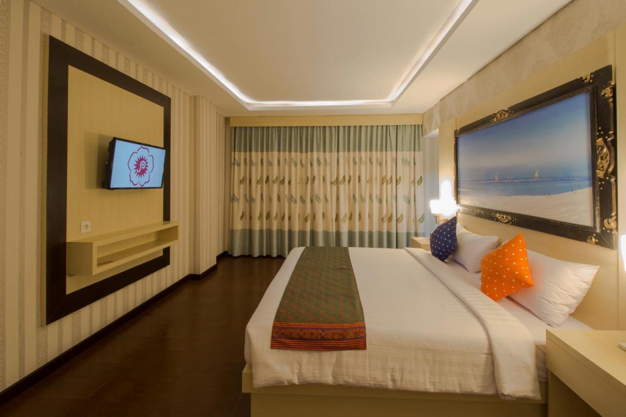 Grand Puri Saron Yogyakarta Hotel Eksteriør billede