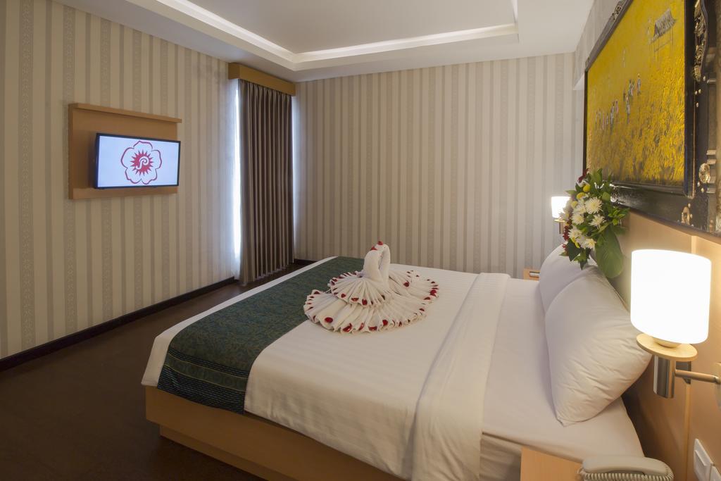 Grand Puri Saron Yogyakarta Hotel Eksteriør billede